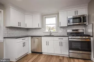 4426 Hallet St, Rockville, MD 20853 - Photo 9