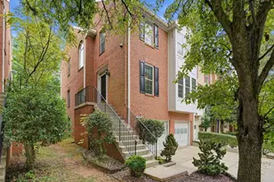 13724 Lambertina Pl, Rockville, MD 20850 - Photo 3