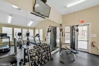 245 Parkview, Gaithersburg, MD 20878 - Photo 23