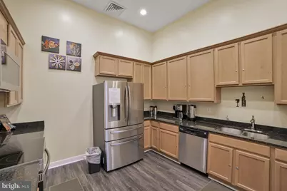 245 Parkview, Gaithersburg, MD 20878 - Photo 25