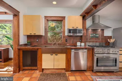 9220 Columbia Boulevard, Silver Spring, MD 20910 - Photo 21