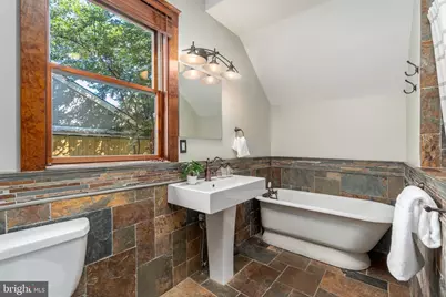 9220 Columbia Boulevard, Silver Spring, MD 20910 - Photo 33
