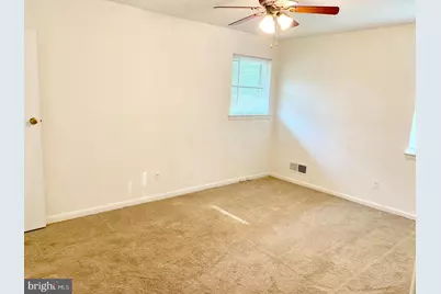 6414 Wilson Lane, Bethesda, MD 20817 - Photo 15
