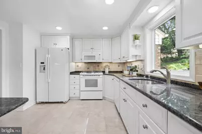 1104 Fallsmead Way, Potomac, MD 20854 - Photo 15