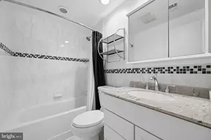 1104 Fallsmead Way, Potomac, MD 20854 - Photo 43