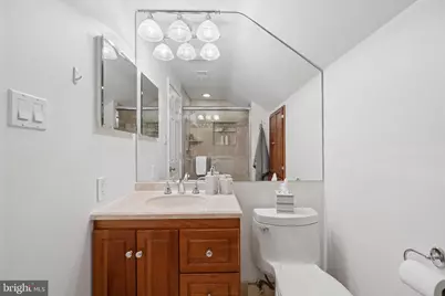1104 Fallsmead Way, Potomac, MD 20854 - Photo 35
