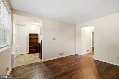 207 N Adams Street, Rockville, MD 20850 - Photo 5