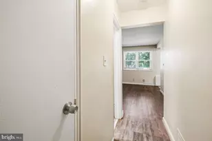 207 N Adams St, Rockville, MD 20850 - Photo 17