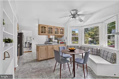 15401 Hannans Way, Rockville, MD 20853 - Photo 13