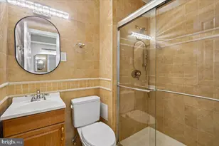 10713 Deborah Dr, Potomac, MD 20854 - Photo 15