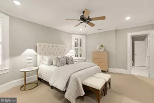 8819 Chalon Dr, Bethesda, MD 20817 - Photo 51