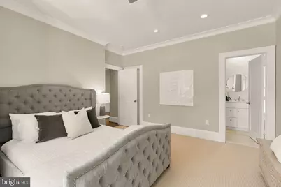 8819 Chalon Drive, Bethesda, MD 20817 - Photo 43