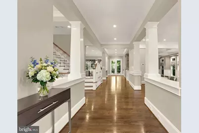 8819 Chalon Drive, Bethesda, MD 20817 - Photo 3