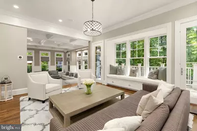 8819 Chalon Drive, Bethesda, MD 20817 - Photo 5