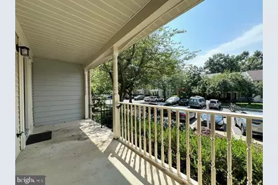 20527 Lowfield Drive, Germantown, MD 20874 - Photo 3
