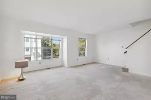 18221 Fox Chase Cir, Olney, MD 20832 - Photo 3