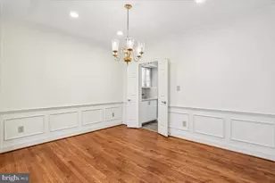 8912 Barrowgate Ct, Potomac, MD 20854 - Photo 5