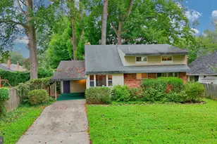 602 Marshall Ave, Rockville, MD 20851 - Photo 1