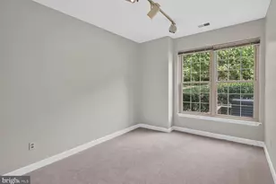 10814 Antigua Terrace, Rockville, MD 20852 - Photo 9