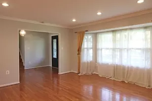 1507 Kersey Ln, Potomac, MD 20854 - Photo 3