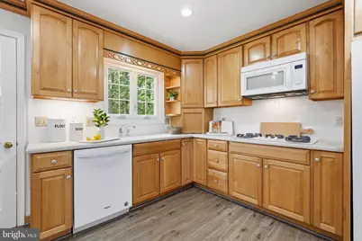 13100 Brandon Way Road, Gaithersburg, MD 20878 - Photo 9