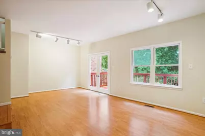 7768 Heatherton Lane, Potomac, MD 20854 - Photo 5