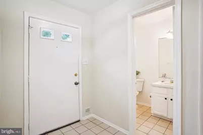 7768 Heatherton Lane, Potomac, MD 20854 - Photo 17