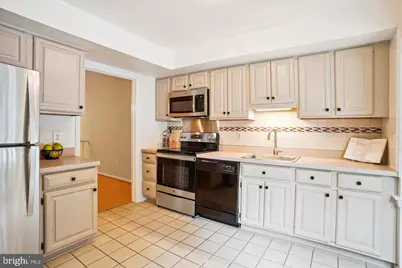 7768 Heatherton Lane, Potomac, MD 20854 - Photo 13