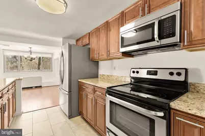5100 Dorset Avenue #100, Chevy Chase, MD 20815 - Photo 15