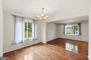 8918 Centerway Rd, Gaithersburg, MD 20879 - Photo 3