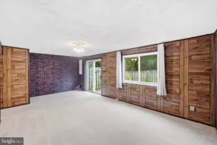 8918 Centerway Rd, Gaithersburg, MD 20879 - Photo 21