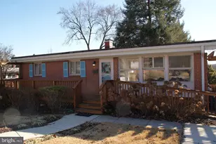 4 Rosanne Ln, Rockville, MD 20851 - Photo 1