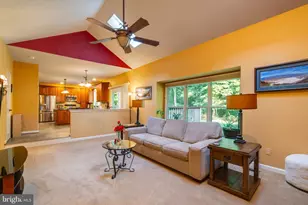 19829 Helmond Way, Gaithersburg, MD 20886 - Photo 17