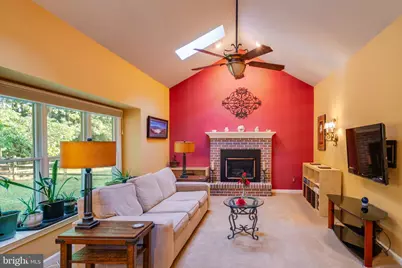 19829 Helmond Way, Gaithersburg, MD 20886 - Photo 15