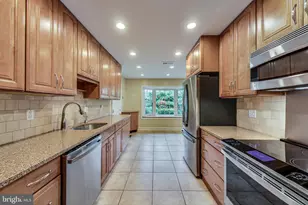 14904 Claude Ln, Silver Spring, MD 20905 - Photo 9