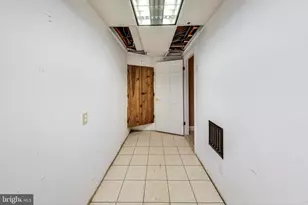 14904 Claude Ln, Silver Spring, MD 20905 - Photo 27