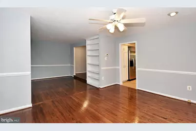 10121 Crestberry Place, Bethesda, MD 20817 - Photo 17