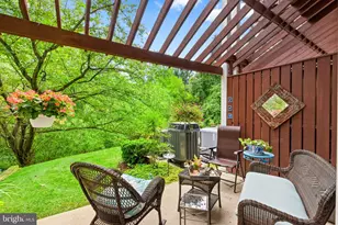 18219 Leman Lake Dr, Olney, MD 20832 - Photo 3