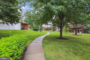 8106 Castlebury Terrace, Gaithersburg, MD 20879 - Photo 71