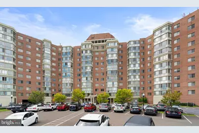 3200 N Leisure World Boulevard #907, Silver Spring, MD 20906 - Photo 3