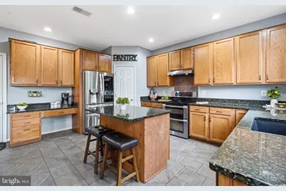 14404 Kings Crossing Boulevard, Boyds, MD 20841 - Photo 7