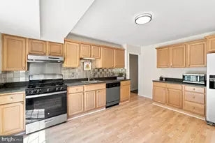 2400 E Gate Dr, Silver Spring, MD 20906 - Photo 15