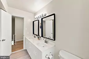 2400 E Gate Dr, Silver Spring, MD 20906 - Photo 39