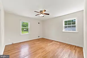 2400 E Gate Dr, Silver Spring, MD 20906 - Photo 33