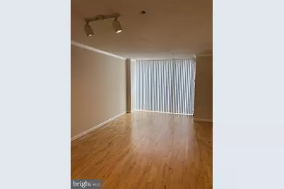 4801 Fairmont Avenue #912, Bethesda, MD 20814 - Photo 11