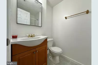 20527 Lowfield Drive, Germantown, MD 20874 - Photo 37