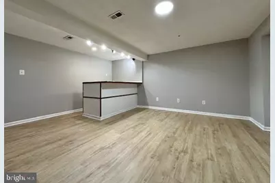 20527 Lowfield Drive, Germantown, MD 20874 - Photo 23