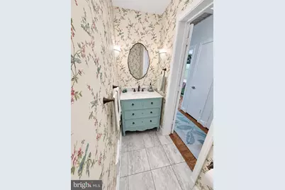 5526 Uppingham Street, Chevy Chase, MD 20815 - Photo 13