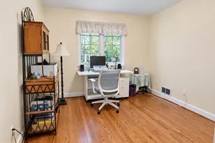 5526 Uppingham St, Chevy Chase, MD 20815 - Photo 15