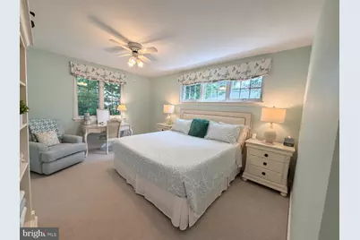 5526 Uppingham Street, Chevy Chase, MD 20815 - Photo 17